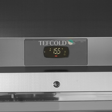 Холодильный шкаф Tefcold RK710X1