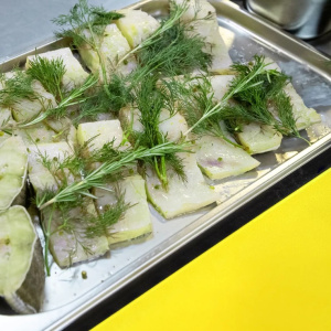 Разделочная доска EKSI 600х400х18 желтая Разделочная доска EKSI 600х400х18 желтая