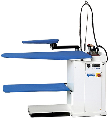 Стол гладильный Ghidini AMBRIA (парогенератор, рукав, освещение, рельсы)