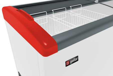 Морозильный ларь Gellar FG 700 E красный