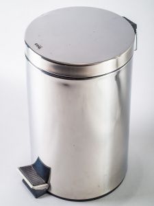Контейнер для мусора Jofel AL 72012C с педалью Контейнер для мусора Jofel AL 72012C с педалью