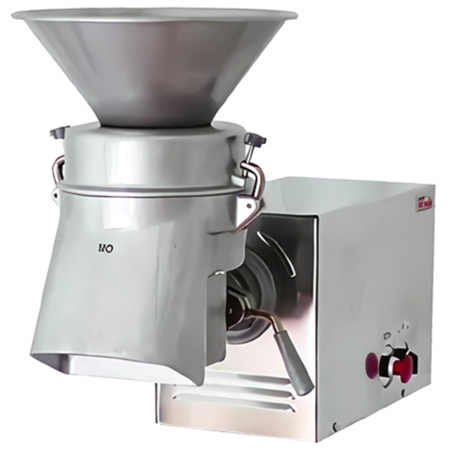 Универсальная кухонная машина Пермьторгмаш УКМ-06-01