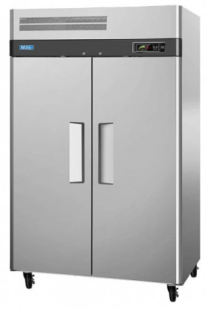 Морозильный шкаф с глухими дверьми CM3F47-2 