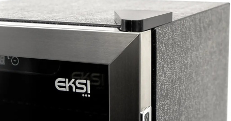 Шкаф холодильный барный EKSI BRG90