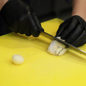 Разделочная доска EKSI 600х400х18 желтая Разделочная доска EKSI 600х400х18 желтая