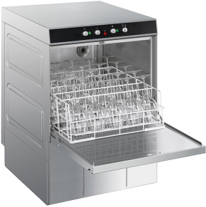 Фронтальная посудомоечная машина SMEG SPD500