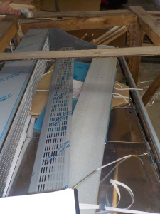 Уцененная универсальная холодильная витрина Cryspi ВПСН 0,49-1,12 (Octava SN 1800) (верх3002гл_низ7016гл)