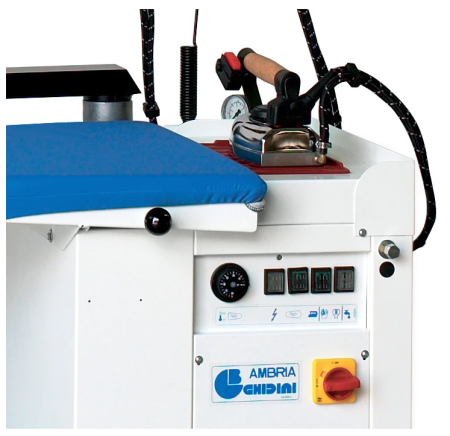 Стол гладильный Ghidini AMBRIA (парогенератор, рукав)