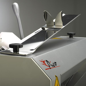 Хлеборезка JAC PICO 450 (11мм), 380В Хлеборезка JAC PICO 450 (11мм), 380В