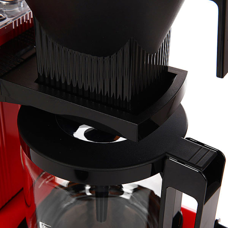 Чаша красной кофеварки