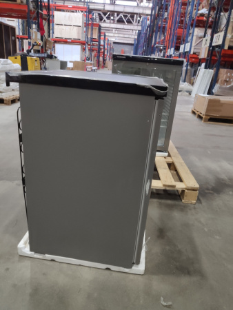 Уцененный барный холодильник Liebherr FKvesf 1803-20 001