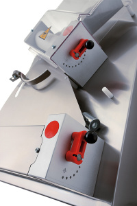 Тестораскаточная машина Pizza Group RM32A Тестораскаточная машина Pizza Group RM32A