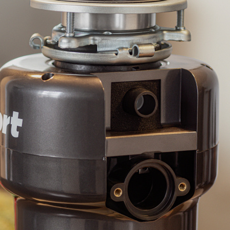 Измельчитель отходов BORT TITAN 5000 Измельчитель отходов BORT TITAN 5000