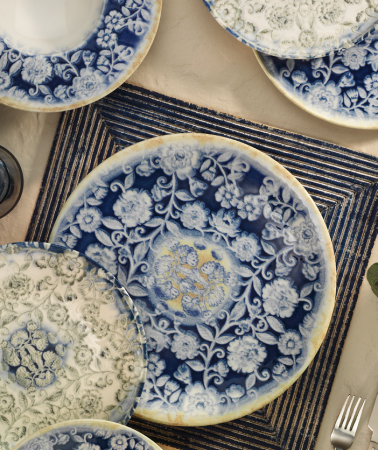 Блюдце кофейное KUTAHYA Blue Blanc BNLM01KT891310 для чашки LM01KF850A09, 120 мм Блюдце кофейное KUTAHYA Blue Blanc BNLM01KT891310 для чашки LM01KF850A09, 120 мм