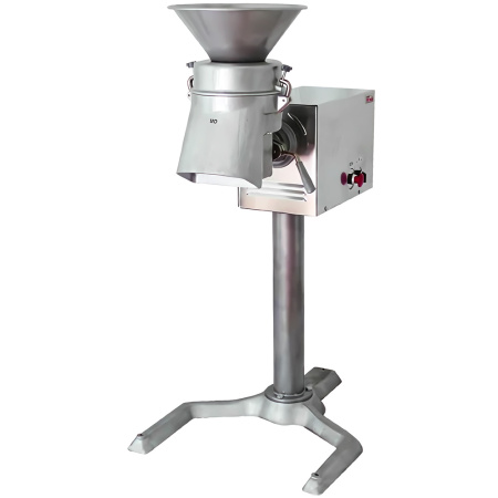 Универсальная кухонная машина Пермьторгмаш УКМ-06-12П