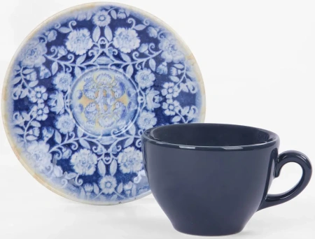 Блюдце кофейное KUTAHYA Blue Blanc BNLM01KT891310 для чашки LM01KF850A09, 120 мм Блюдце кофейное KUTAHYA Blue Blanc BNLM01KT891310 для чашки LM01KF850A09, 120 мм