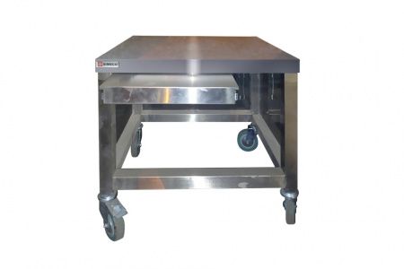 Подставка закрытая 600х500х550 для мясорубки со столешницей на колесах