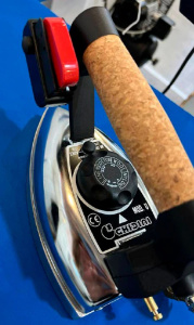 Гладильный стол Ghidini VAPOR