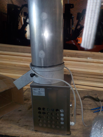 Уцененная машина для измельчения хлеба WLBake BM 70