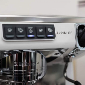 Кофемашина Nuova Simonelli Appia Life 2GR V 220V White+High Groups+Economizer+Cup Warmer Кофемашина Nuova Simonelli Appia Life 2GR V 220V White+High Groups+Economizer+Cup Warmer